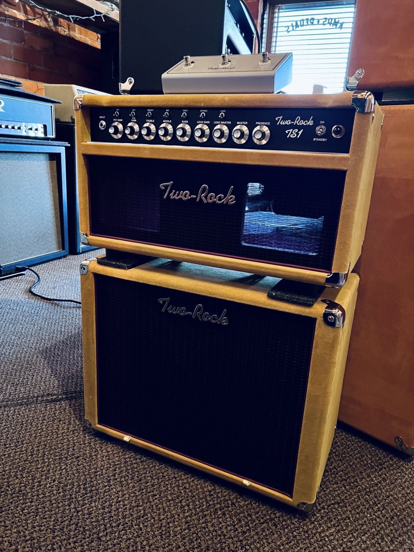 Two Rock TS1 100 Watt Head and 1x12 Closed Back Cab - Buckskin Suede and Oxblood Grill - Image 2