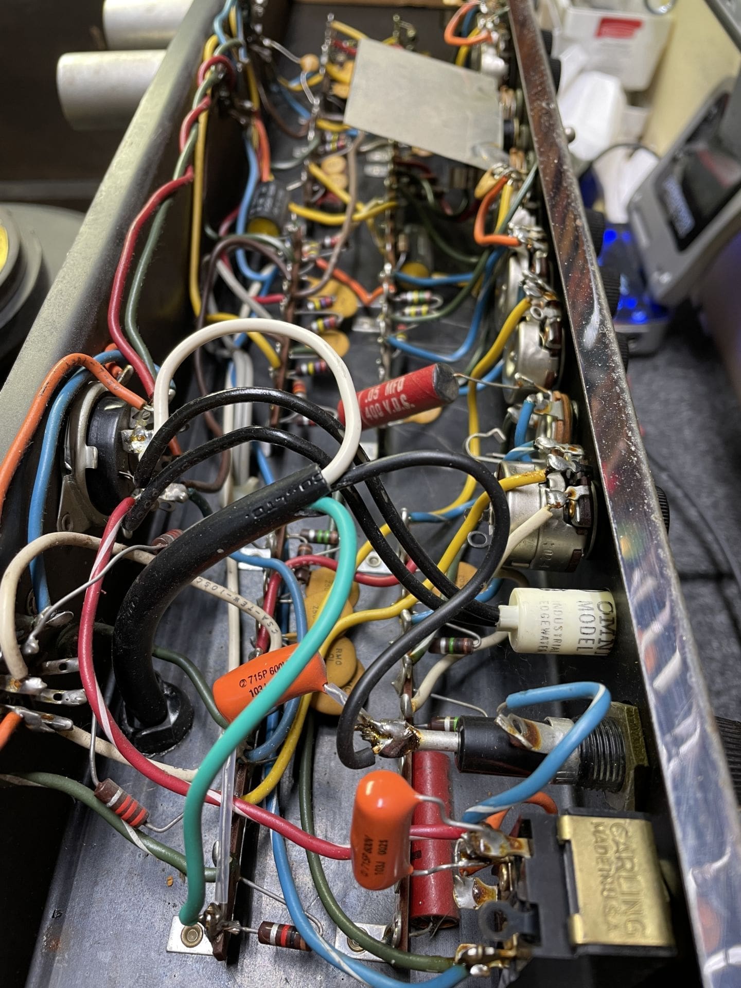 Supro 1965 697T / S6497 Combo Tremolo Valco Thunderbolt 1x15 Combo Guitar amplifier - With Original Jensen Speaker - Image 25