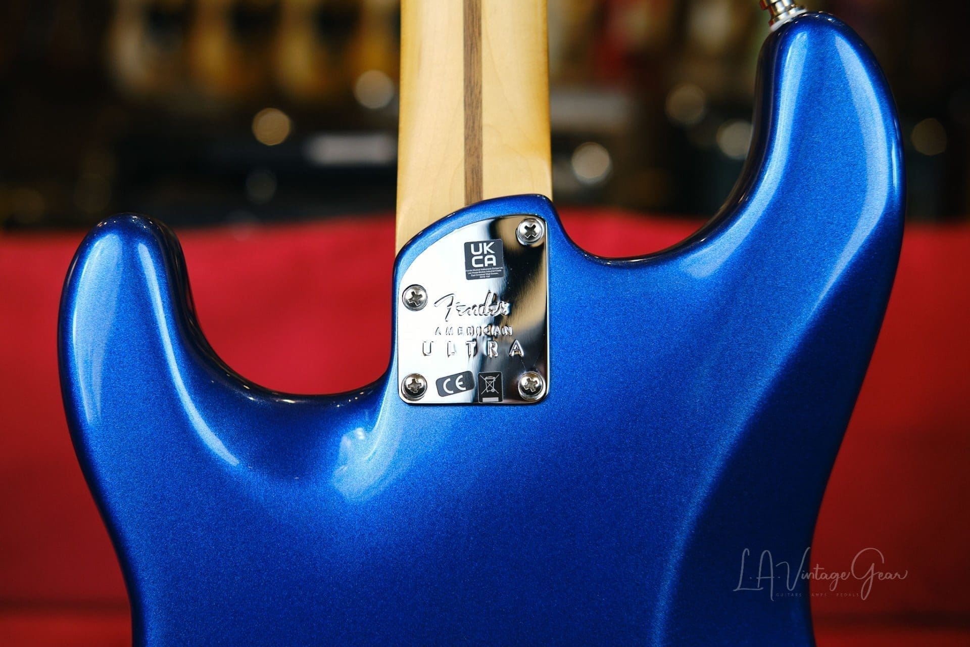 Fender American Ultra Stratocaster 2022-Alder Body in a Cobra Blue Gloss Finish-Mint Condition! - Image 15