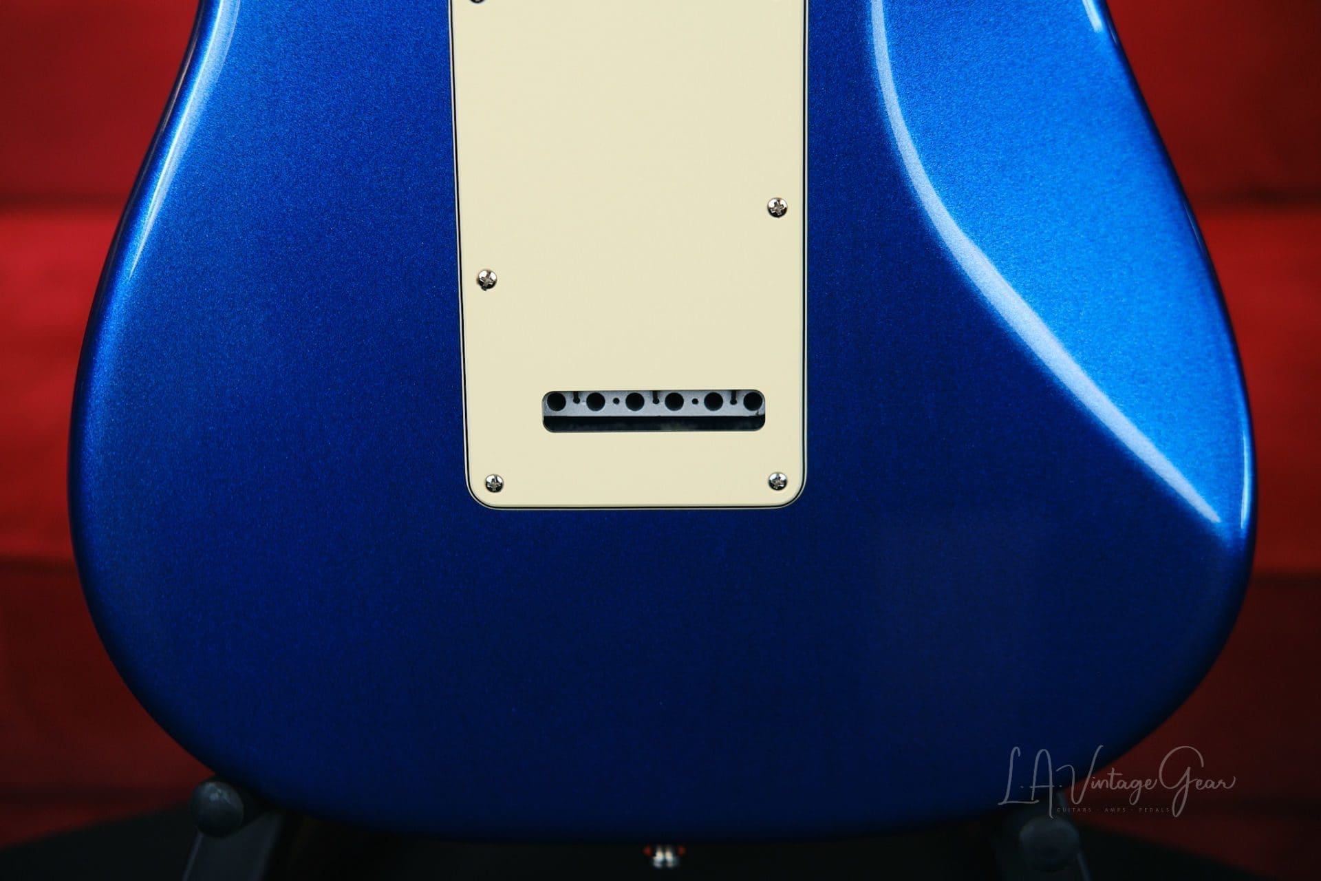 Fender American Ultra Stratocaster 2022-Alder Body in a Cobra Blue Gloss Finish-Mint Condition! - Image 17