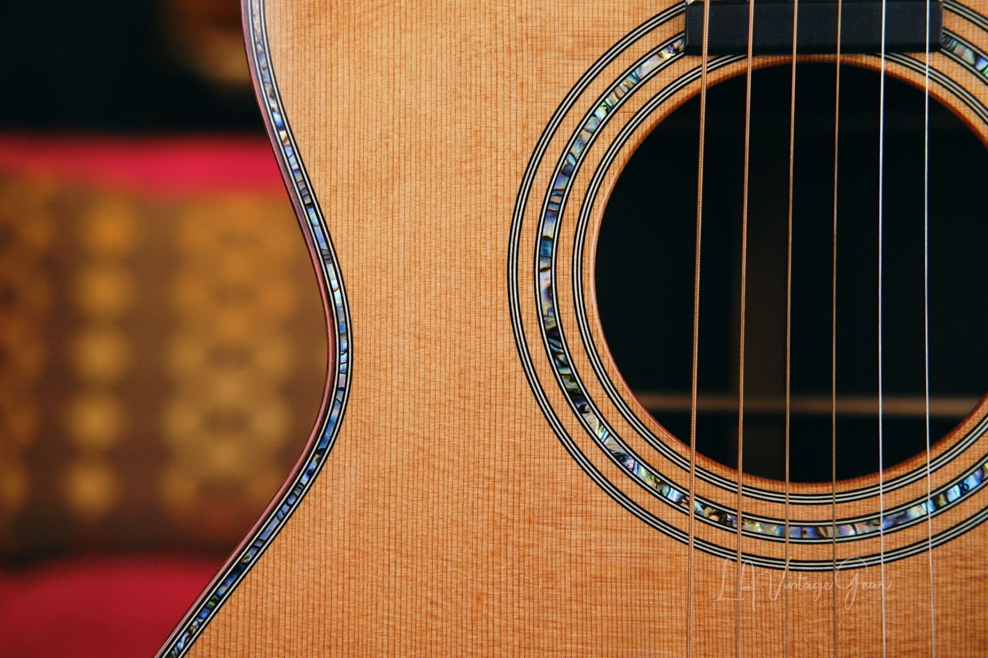 Olson "SJ" Series I Acoustic Guitar (2021) - Mint Condition & Signed & Played by James Taylor! - Image 10