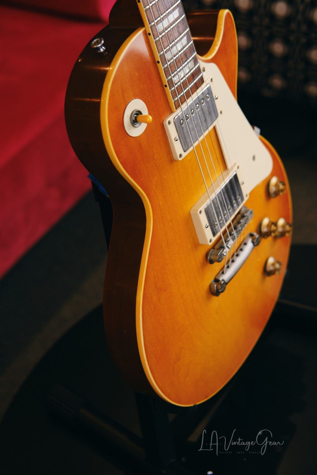 Gibson Les Paul Guitar Center Exclusive R0 2004-Plain Top with Maximum Vintage Throbak Pickups! - Image 13