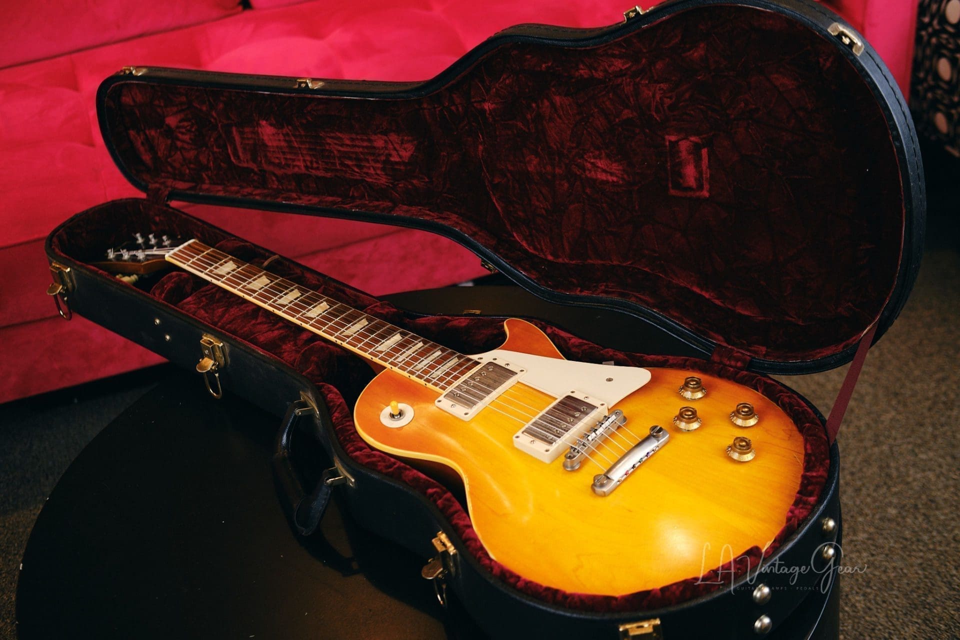 Gibson Les Paul Guitar Center Exclusive R0 2004-Plain Top with Maximum Vintage Throbak Pickups! - Image 25