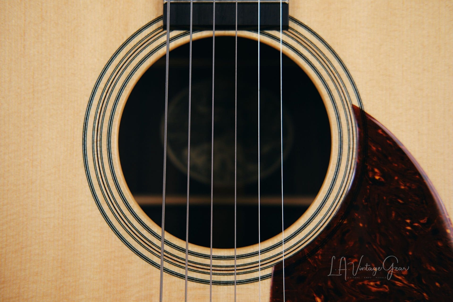 Collings OM2H T Acoustic Guitar - Amazing Sounding and in Excellent Condition! - Image 8
