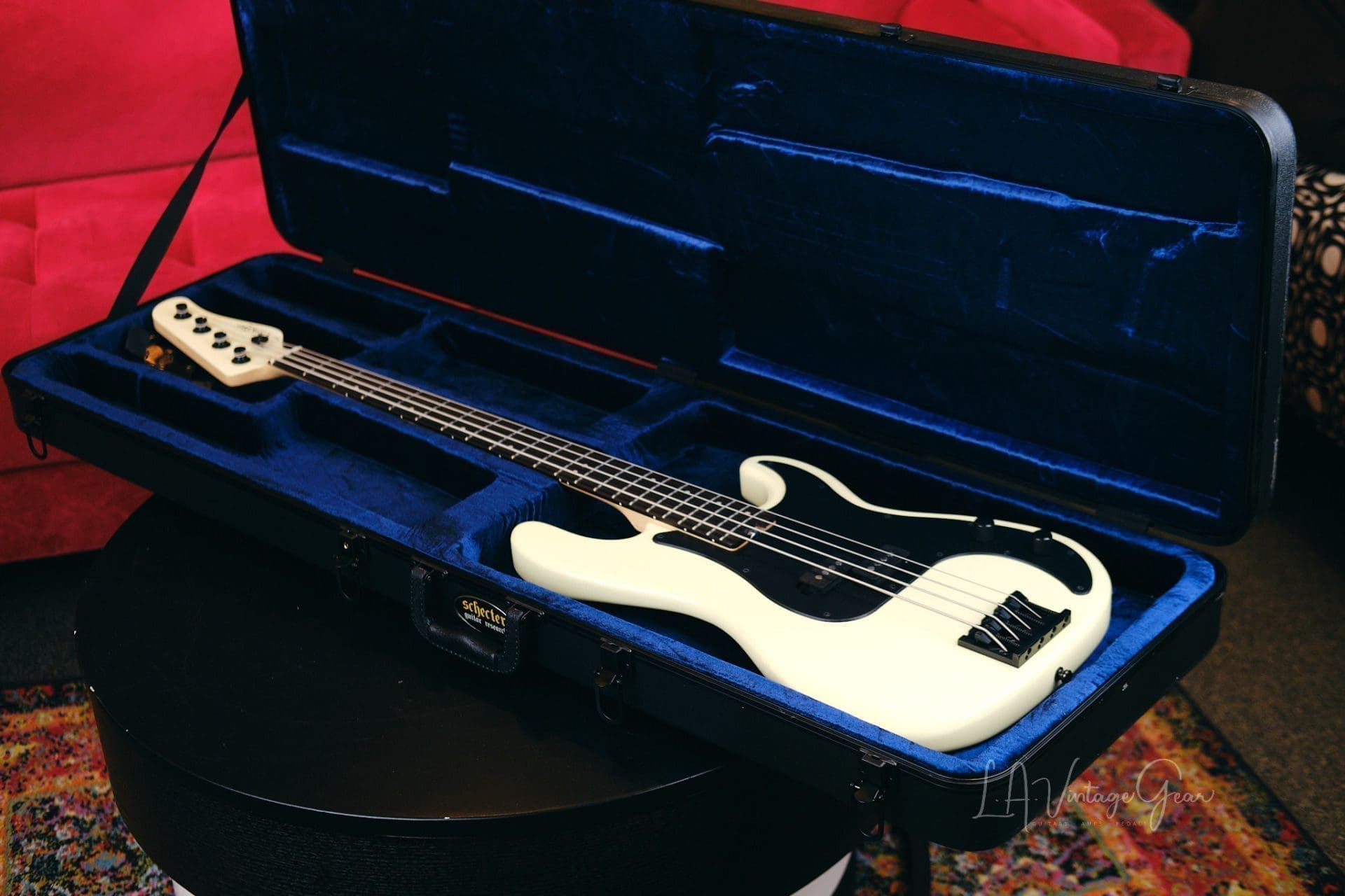 Schecter Diamond Series P4 Electric Bass Guitar - P Style Bass in a Ivory Finish! Mint! - Image 18