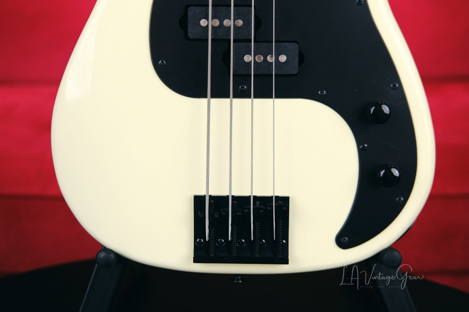 Schecter Diamond Series P4 Electric Bass Guitar - P Style Bass in a Ivory Finish! Mint! - Image 5