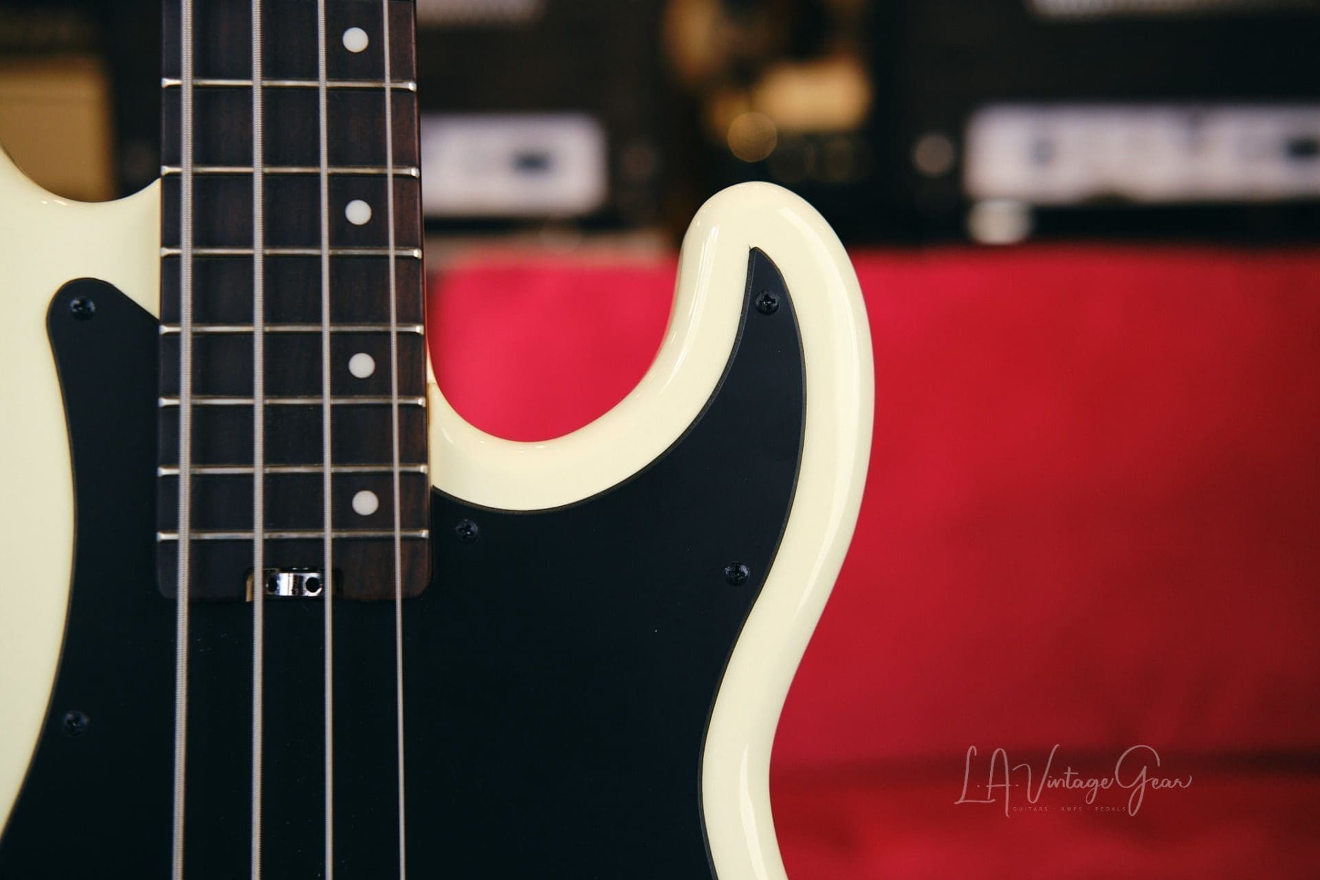 Schecter Diamond Series P4 Electric Bass Guitar - P Style Bass in a Ivory Finish! Mint! - Image 9