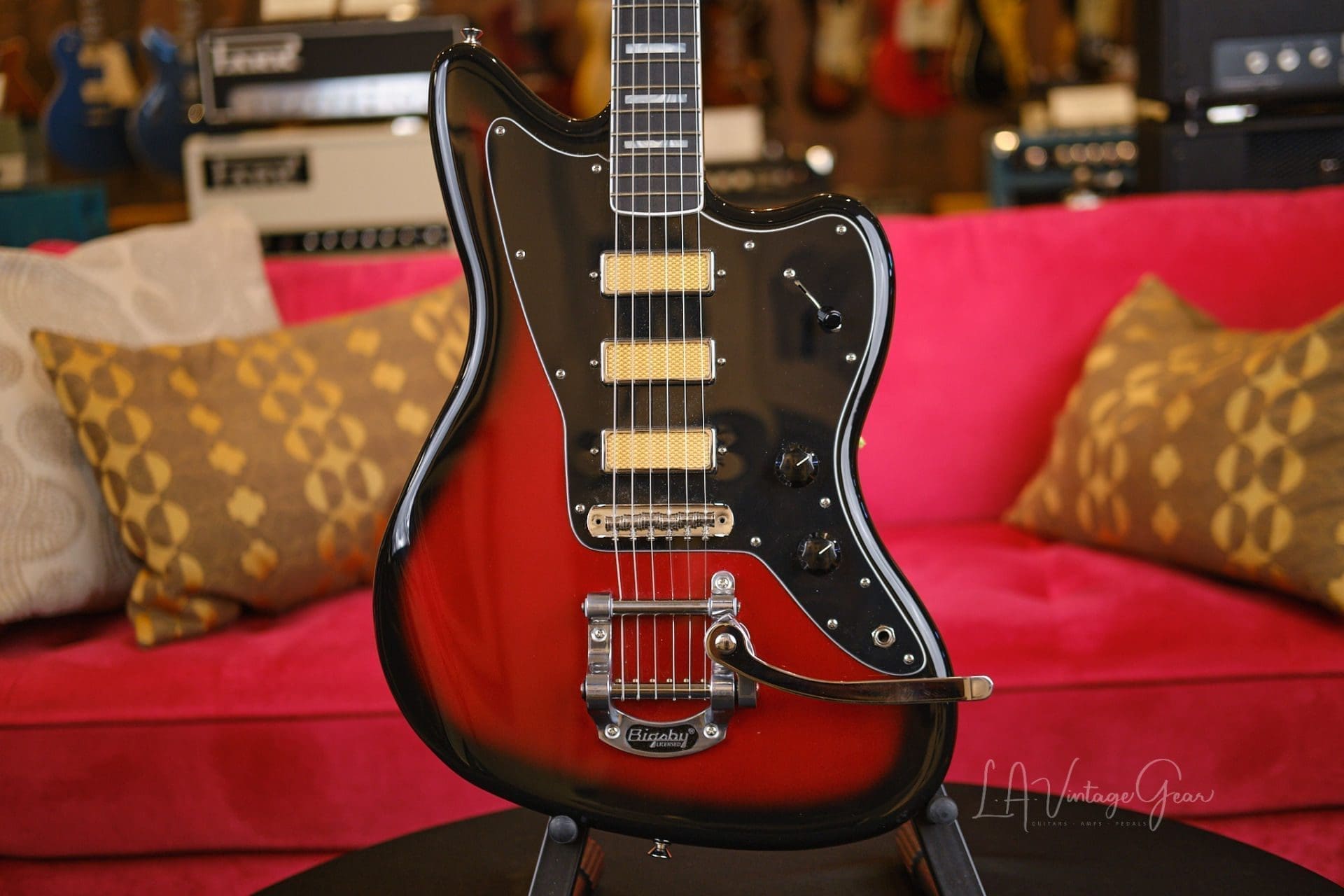 Fender Gold Foil Jazzmaster - Image 2