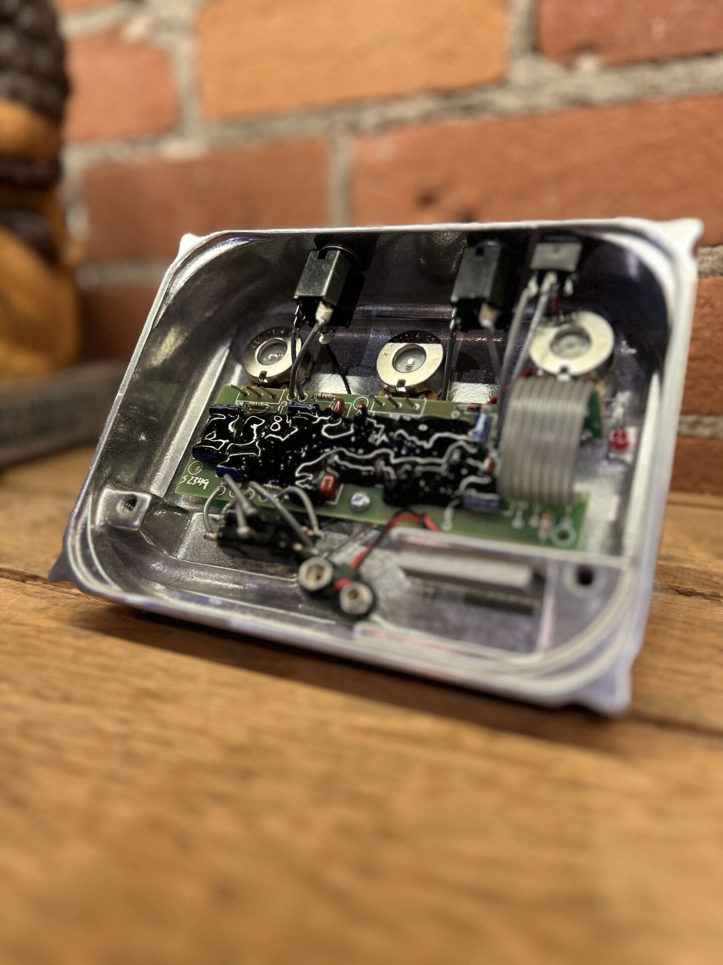 Klon Centaur Professional Overdrive (Non-Horsie) - Silver - Image 6