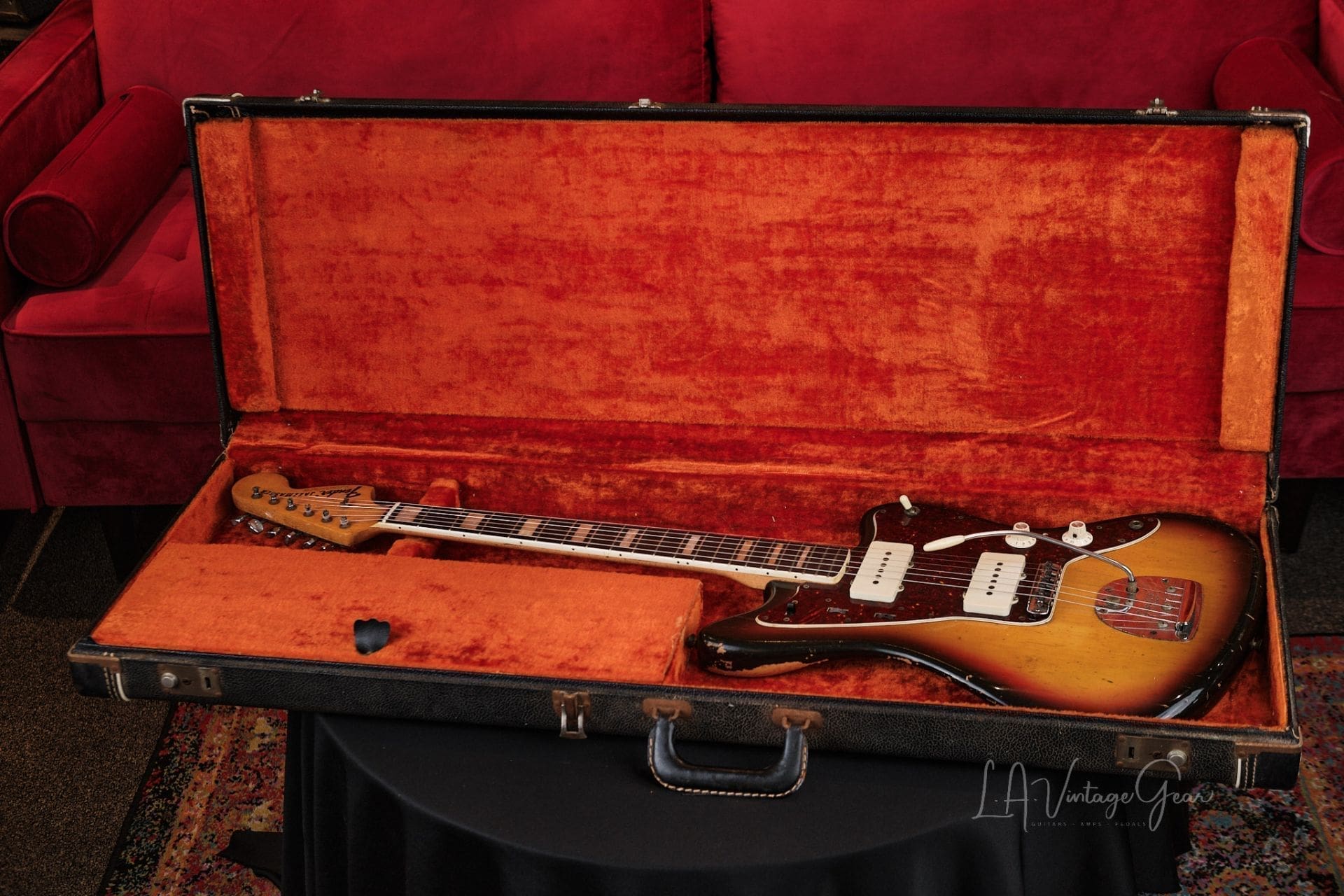 1969/70 Fender Jazzmaster - Amazing Player Grade Offset! - Image 17