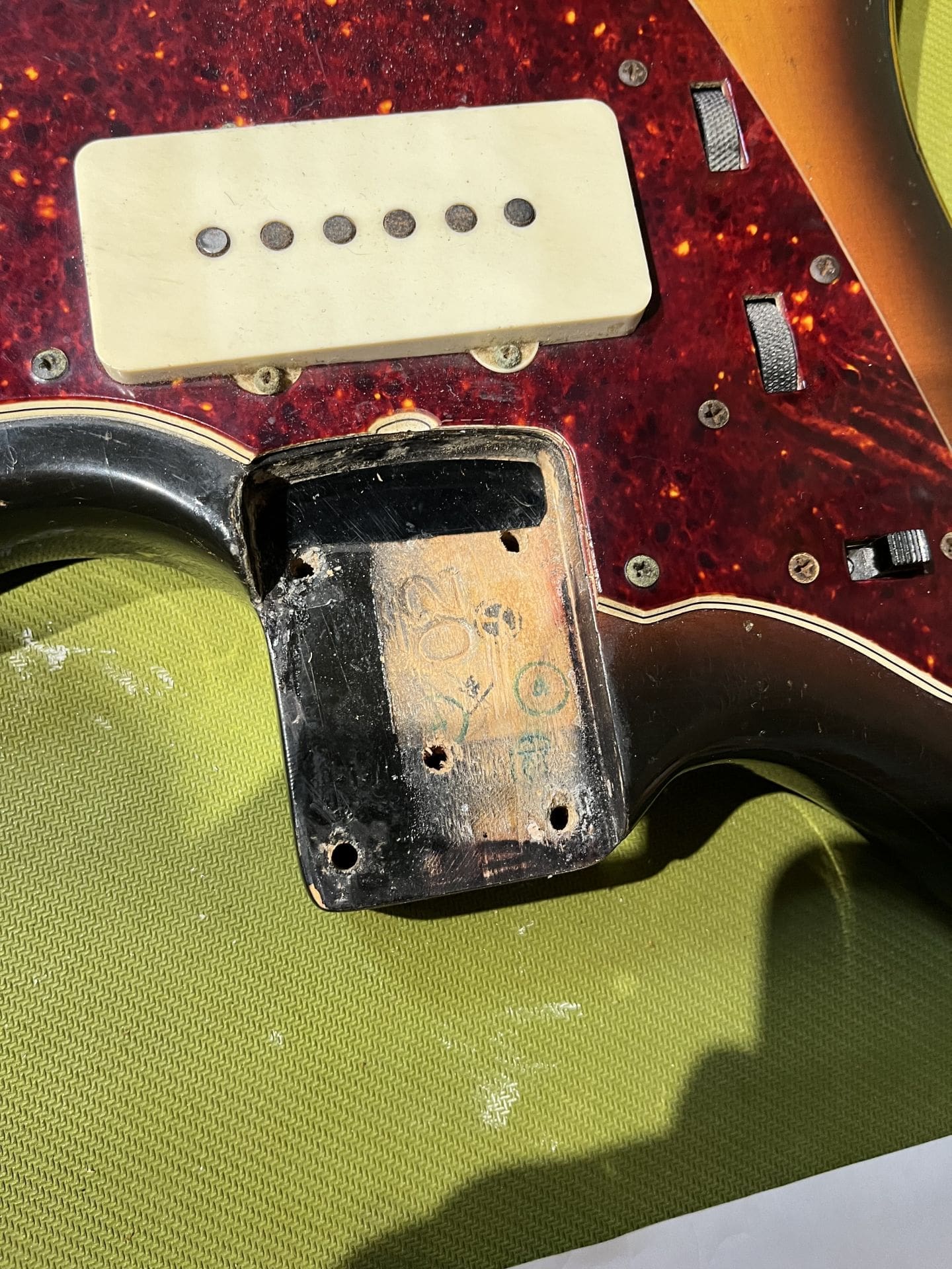 1969/70 Fender Jazzmaster - Amazing Player Grade Offset! - Image 26