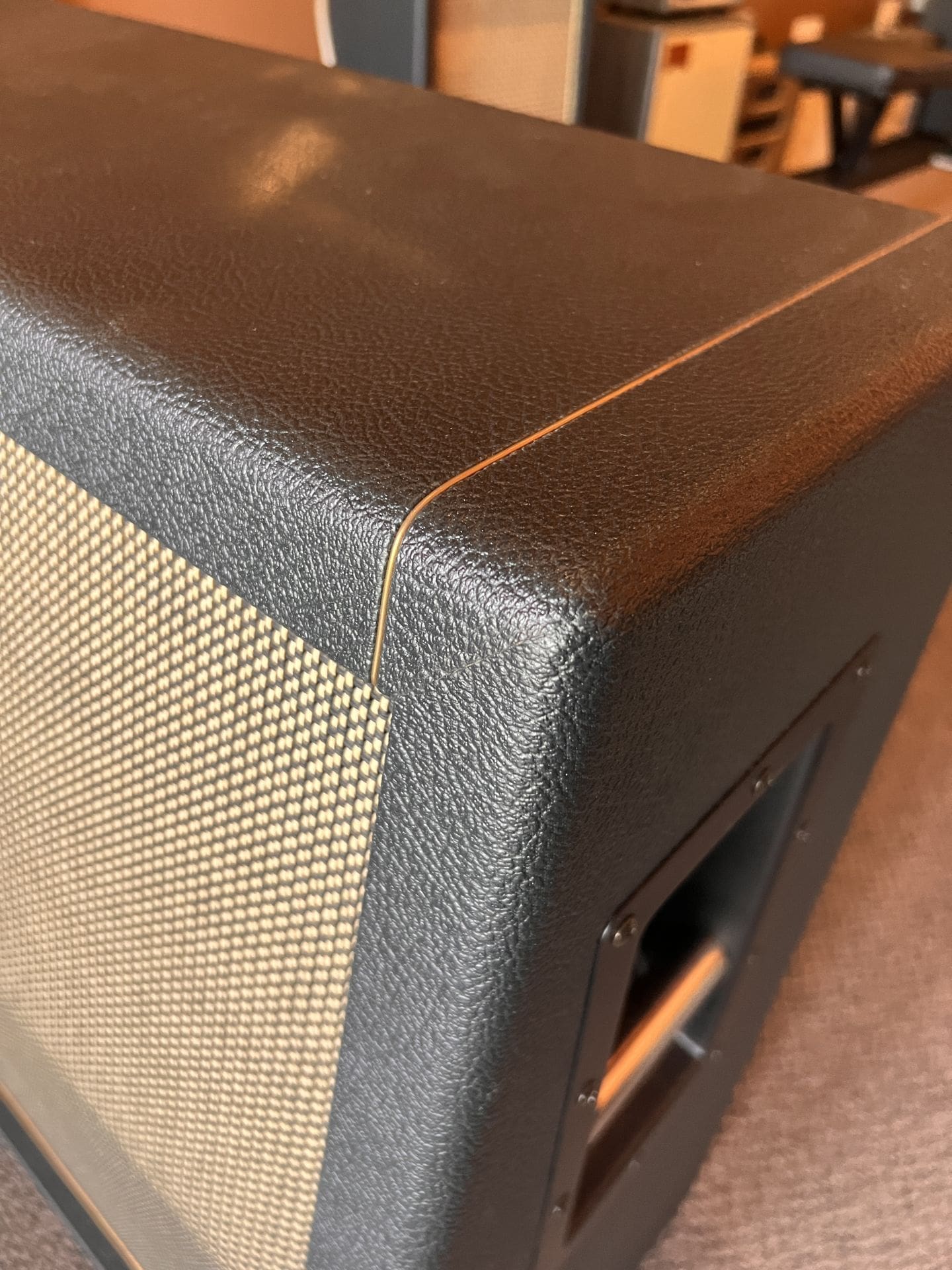 Kerry Wright 4 x 12 Marshall Guitar Speaker Cabinet- Unloaded - Signed - Image 8