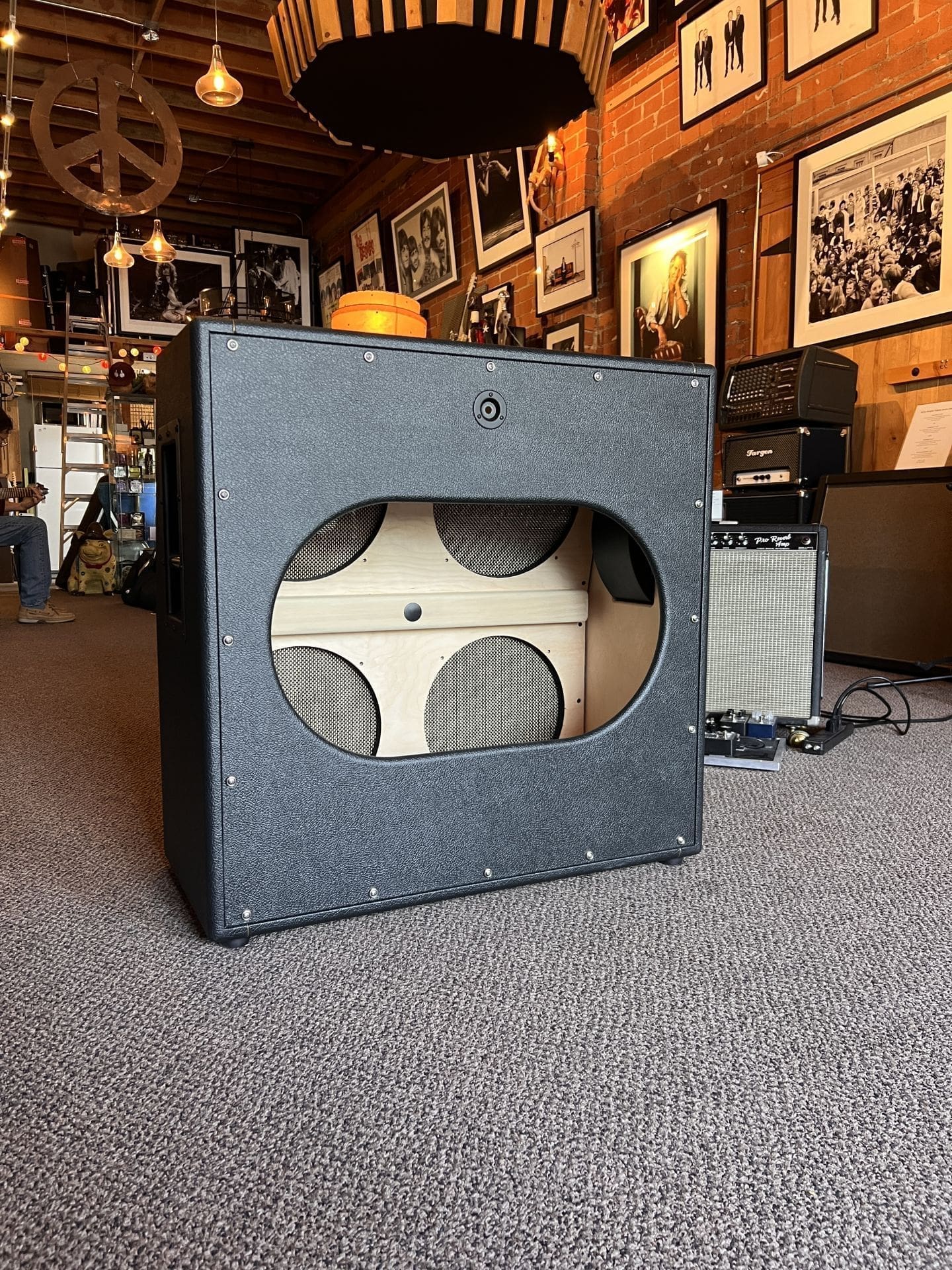 Kerry Wright 4 x 12 Marshall Guitar Speaker Cabinet- Unloaded - Signed - Image 11
