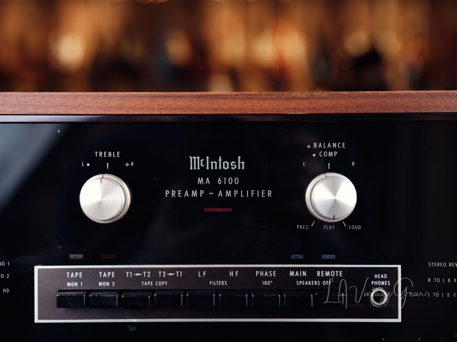 McIntosh 6100 Preamp Amplifier - Recently Serviced! - Image 2
