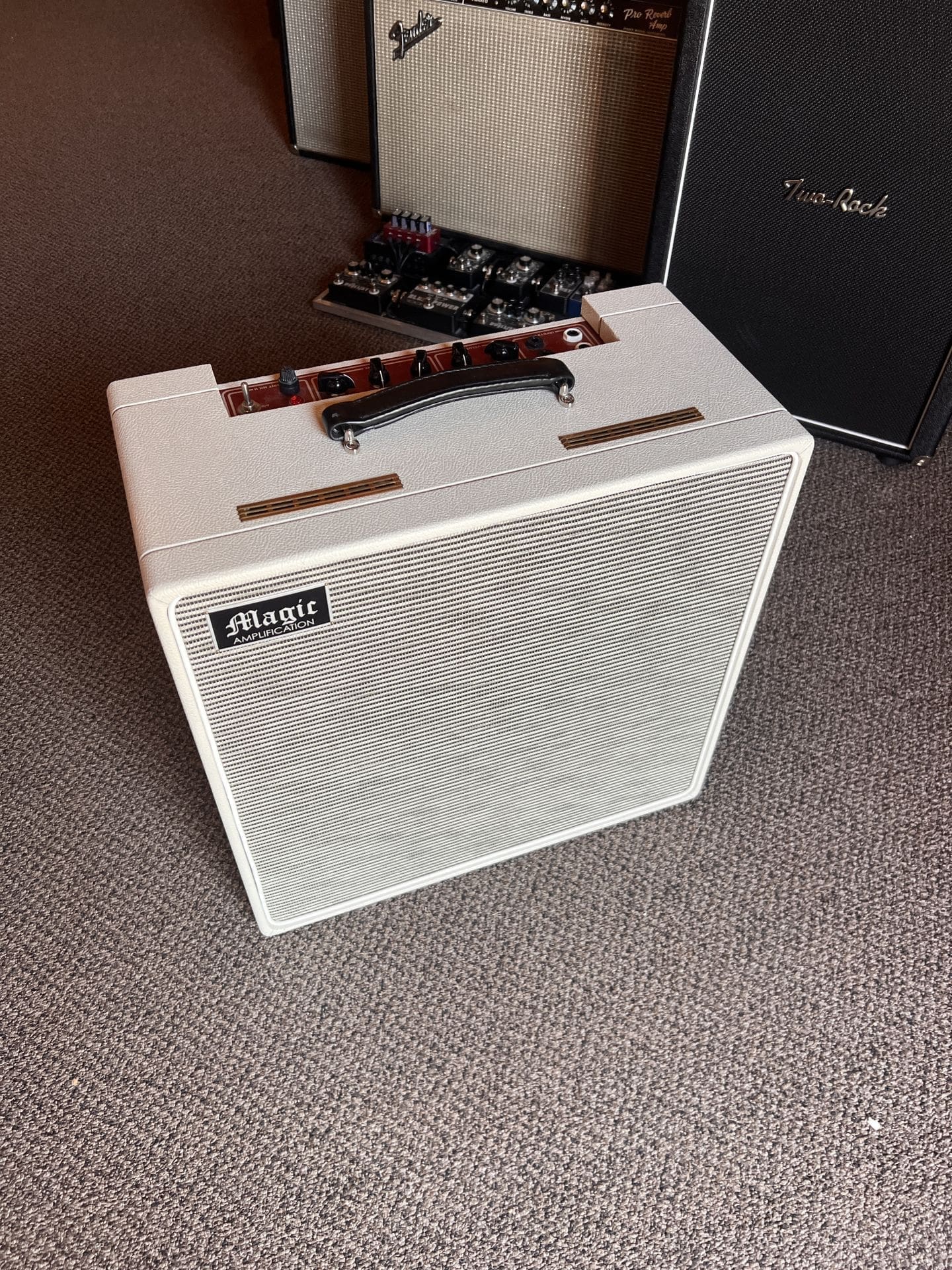Magic Amps Brit MkII - A Great Re-Imagining of a British Classic! - Image 4