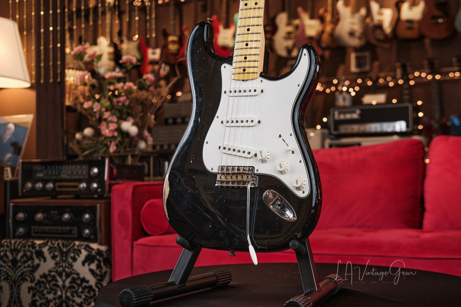 2018 Fender Custom Shop '68 Stratocaster - In Black Relic! - Image 3