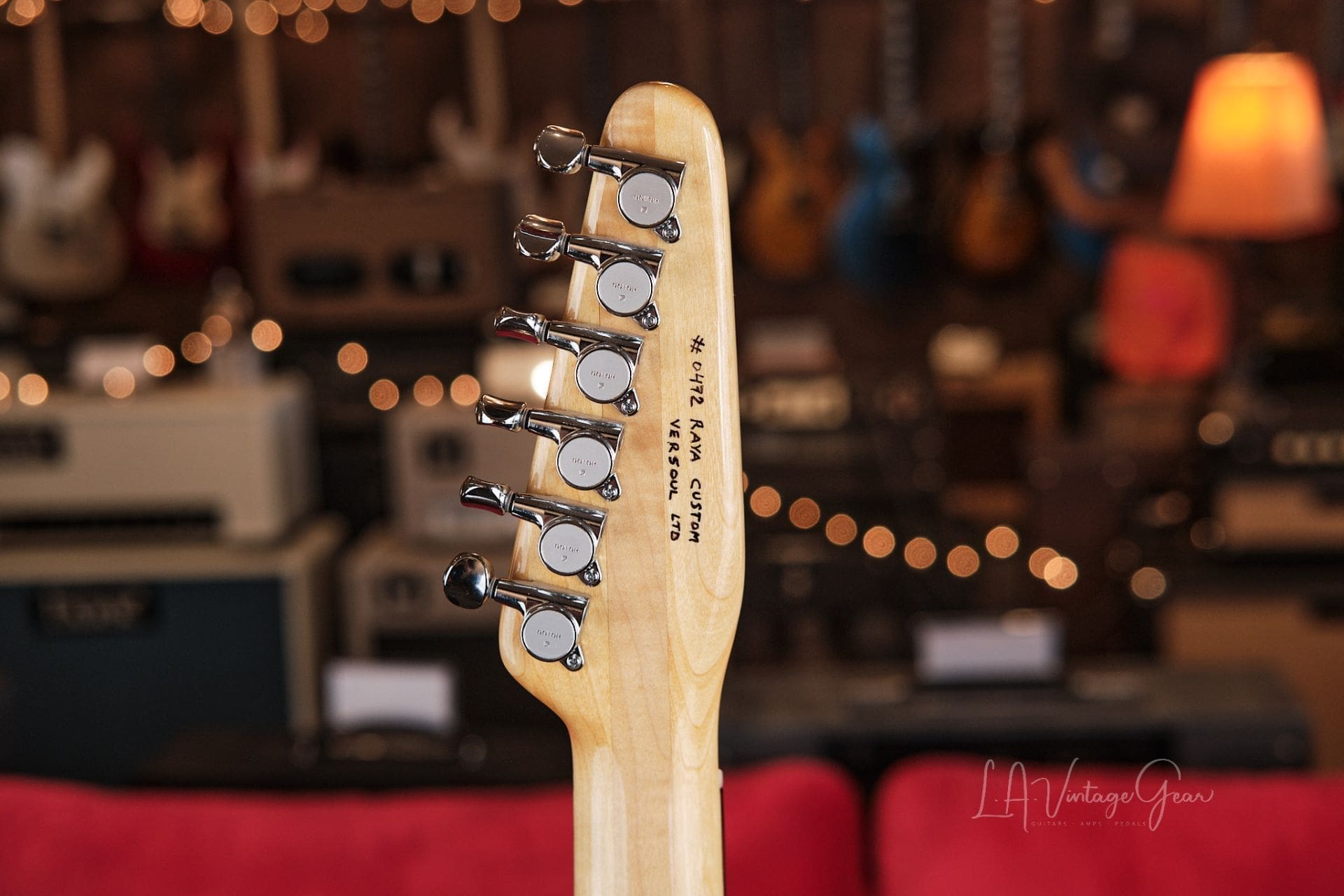Versoul Raya 6 Custom Electric Solid Body Guitar #0472 - In Gold Leaf 23 carat finished Top and Headstock! Namm Demo! - Image 11