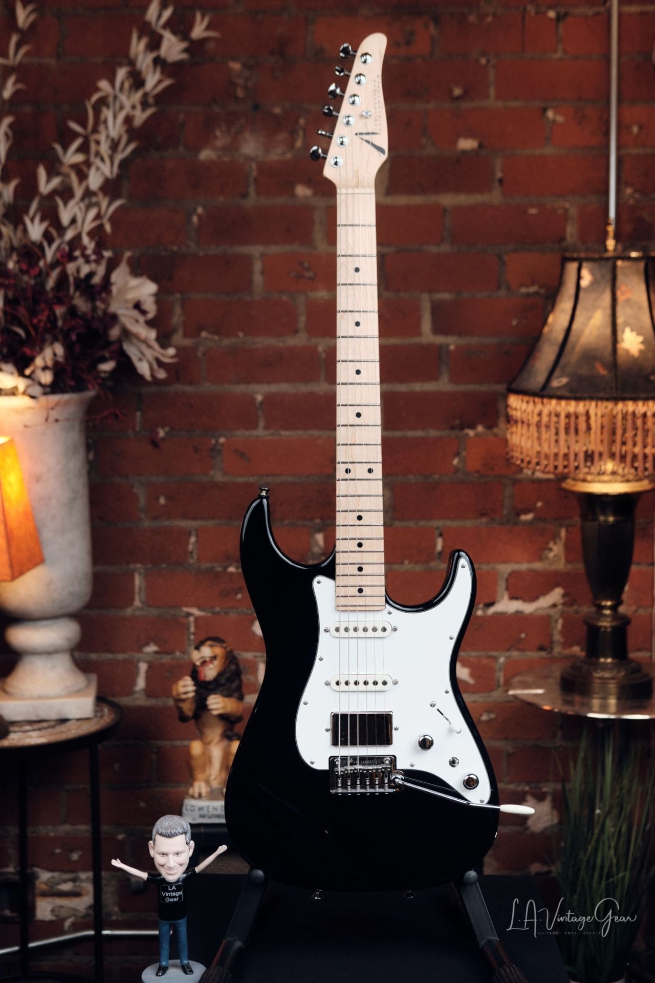 2022 Tom Anderson The Classic - Mint Condition!