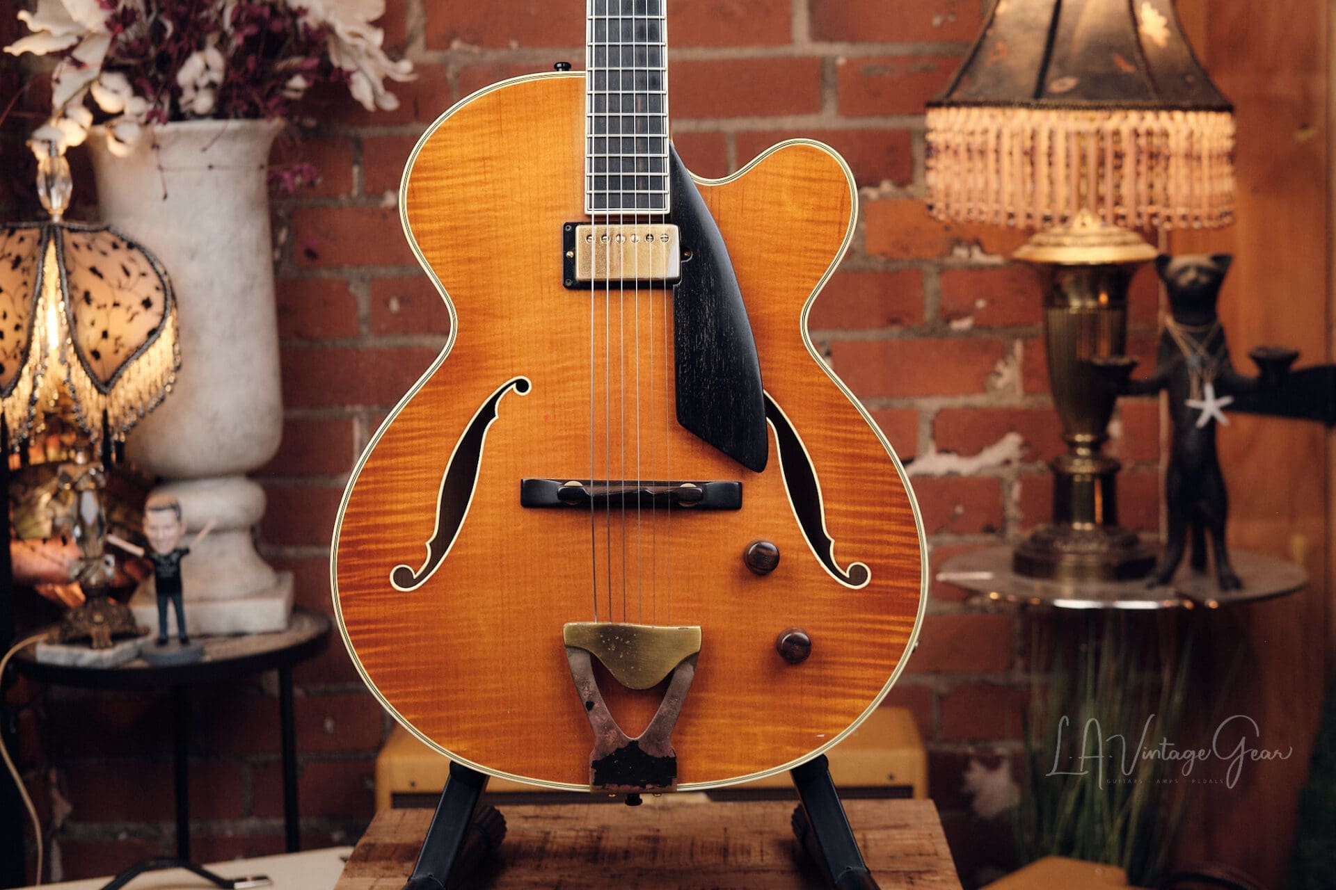 Roger Borys B120 DLX Archtop - From the Collection of Thom Rotella! - Image 2
