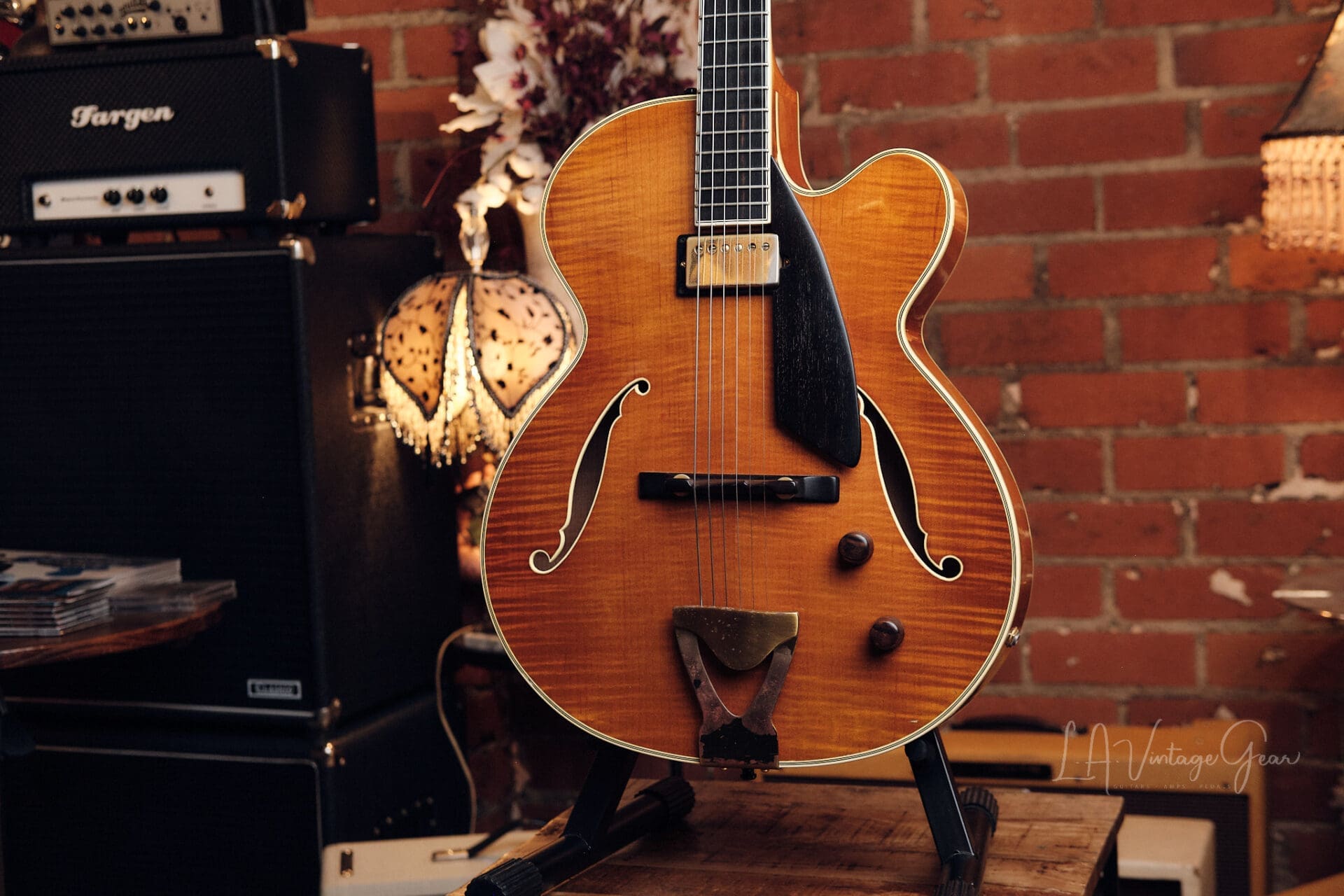 Roger Borys B120 DLX Archtop - From the Collection of Thom Rotella! - Image 4