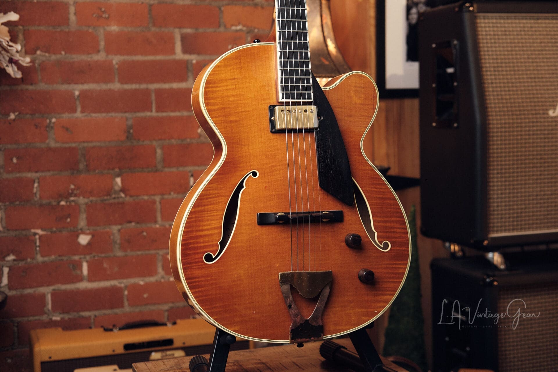 Roger Borys B120 DLX Archtop - From the Collection of Thom Rotella! - Image 3