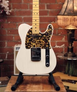 Alternative view of 2010 Fender Custom Shop Custom Dlx Telecaster - Awesome Custom Shop Tele!