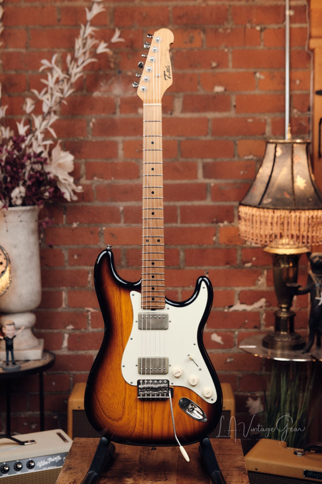 Michael Tuttle Classic S Style Electric Guitar - Nitro 2 Tone Sunburst