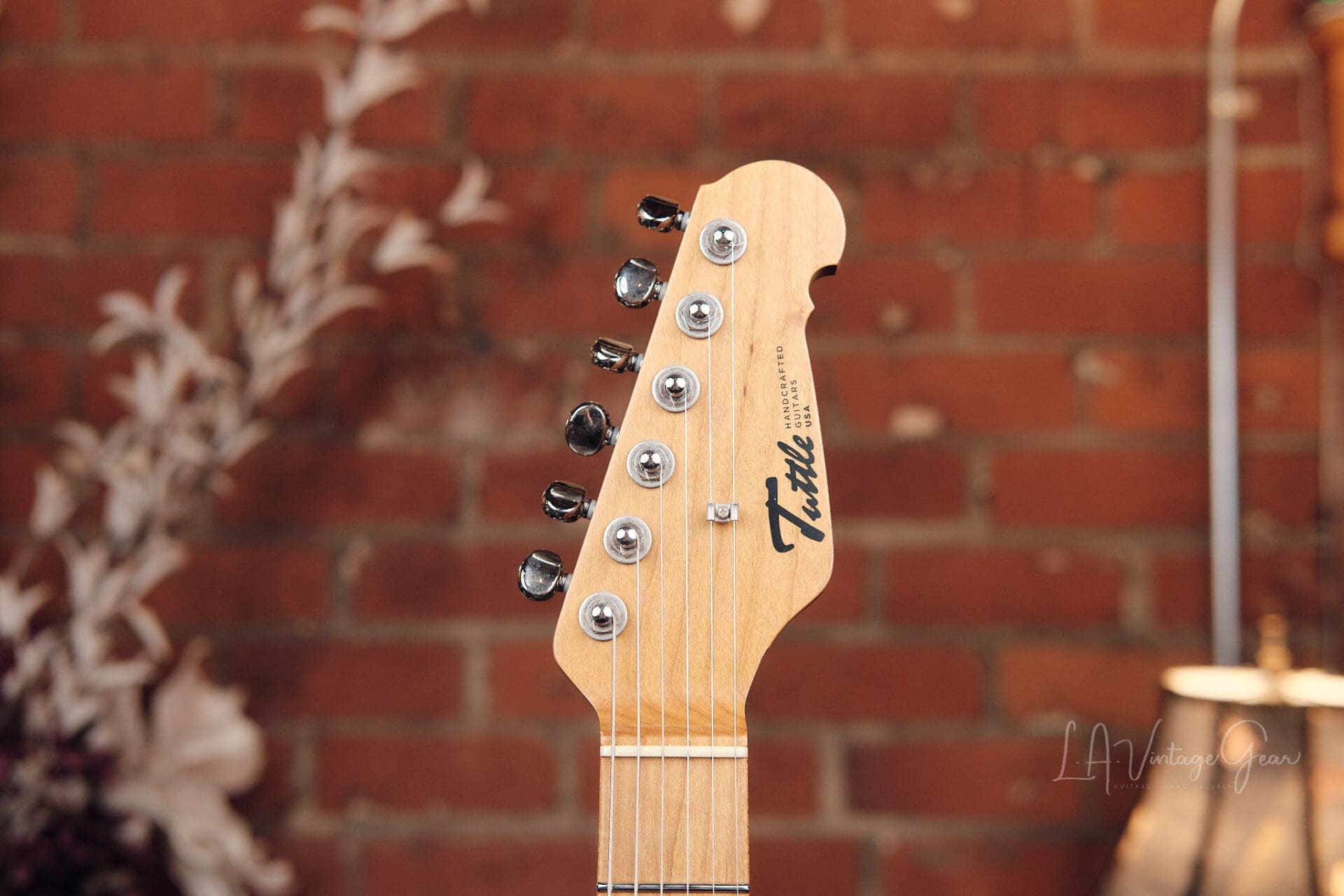 Michael Tuttle Classic S Style Electric Guitar - Nitro 2 Tone Sunburst - Image 5