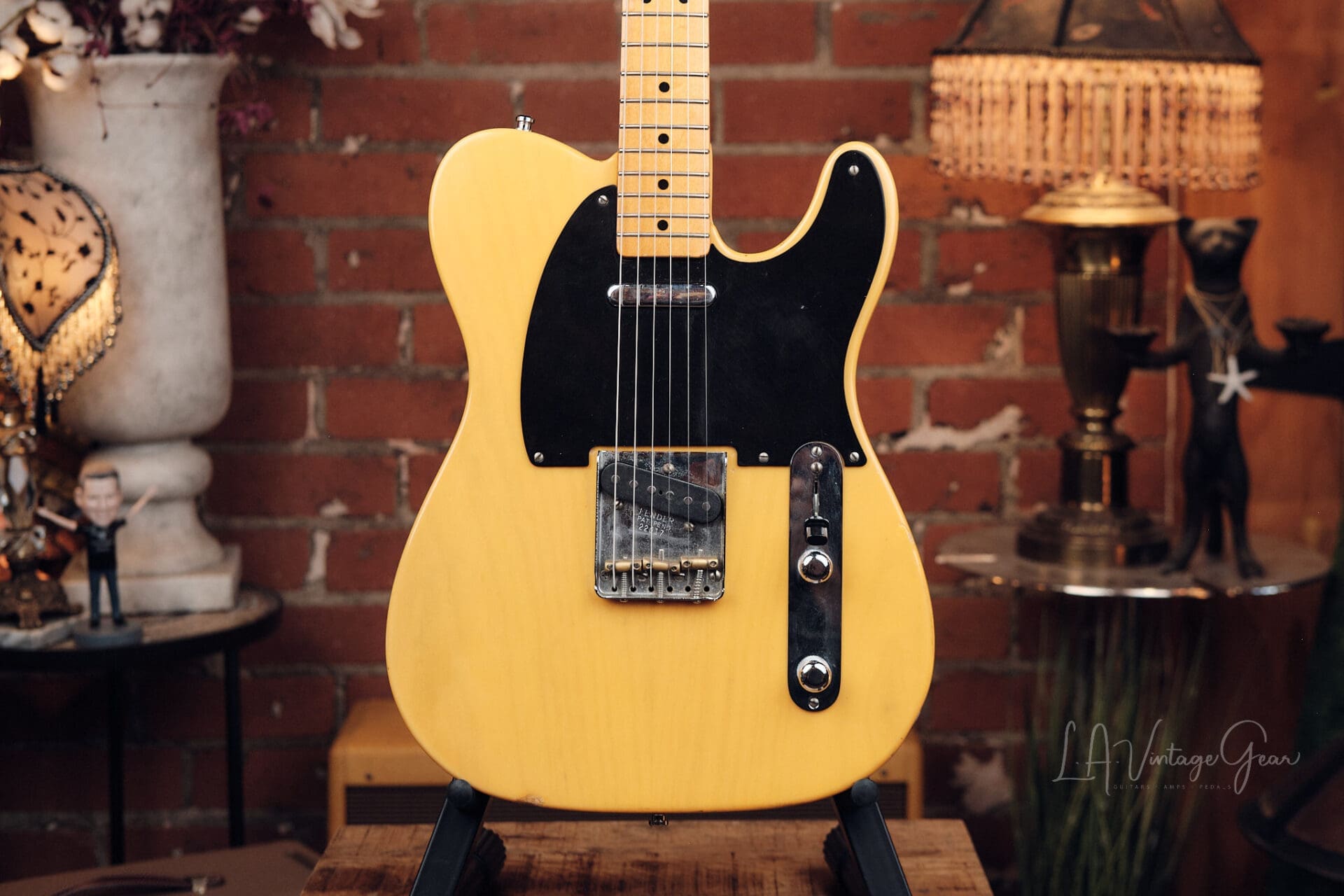 1995 Fender American Vintage '52 Telecaster (AVRI) - Great Blackguard! - Image 2