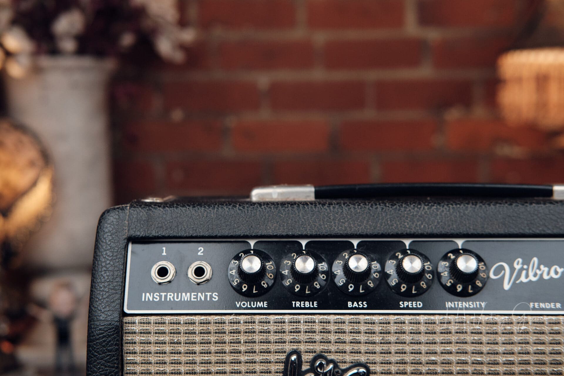 1965 Fender Vibro Champ 6 Watt 1x8 Combo Amp - Super Clean! - Image 2