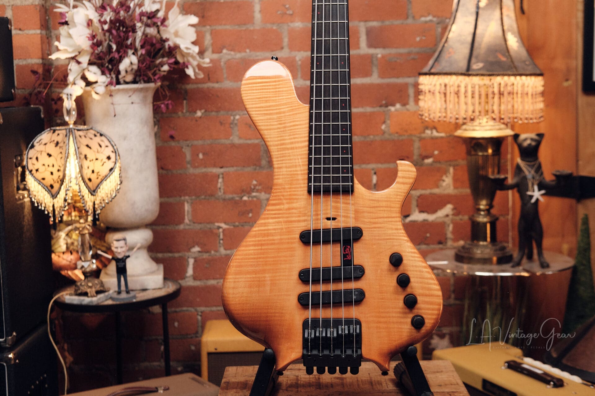 Le Fay Capone 5 String Bass - Amazing Ergonomics! - Image 2