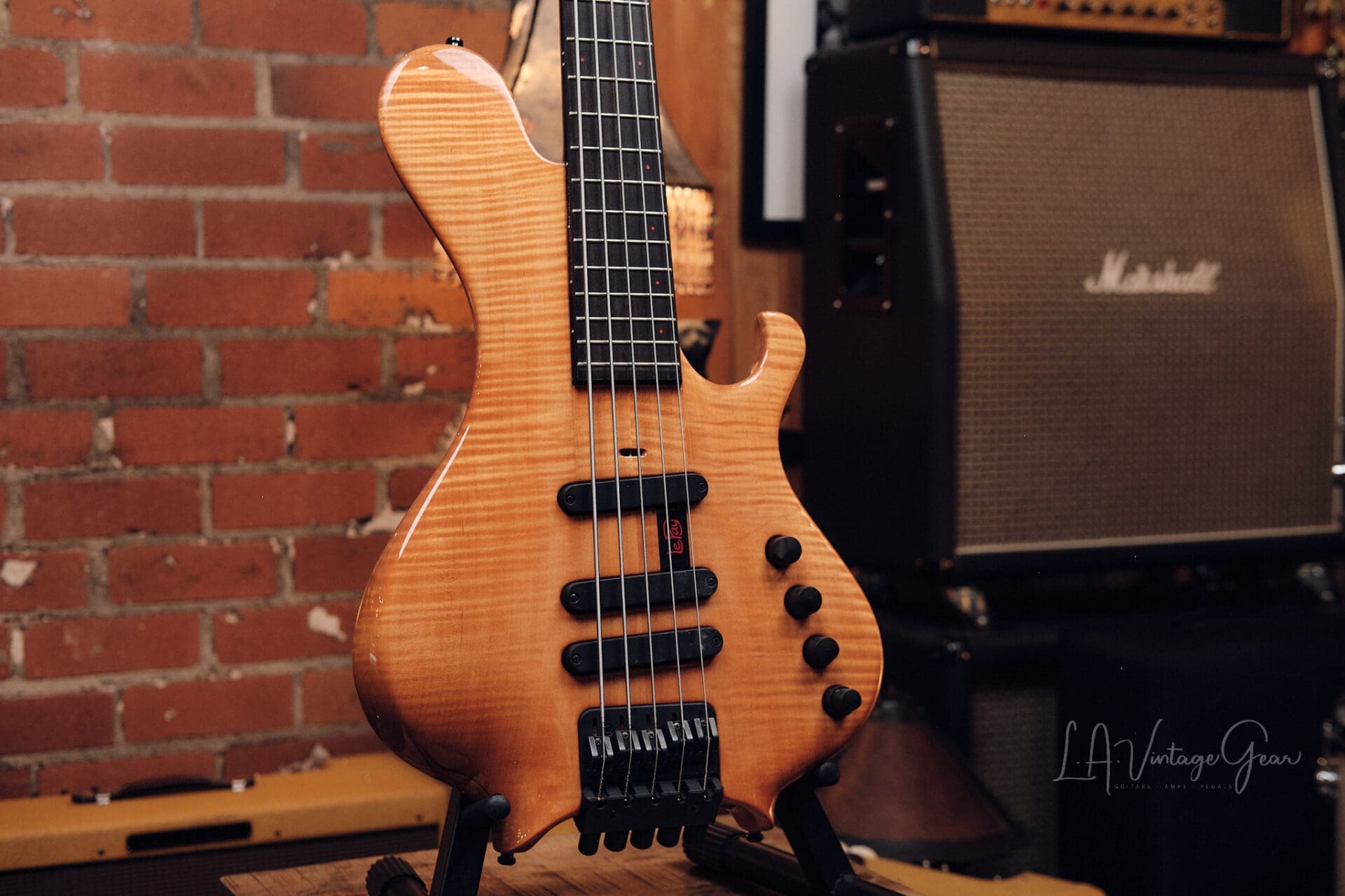 Le Fay Capone 5 String Bass - Amazing Ergonomics! - Image 3