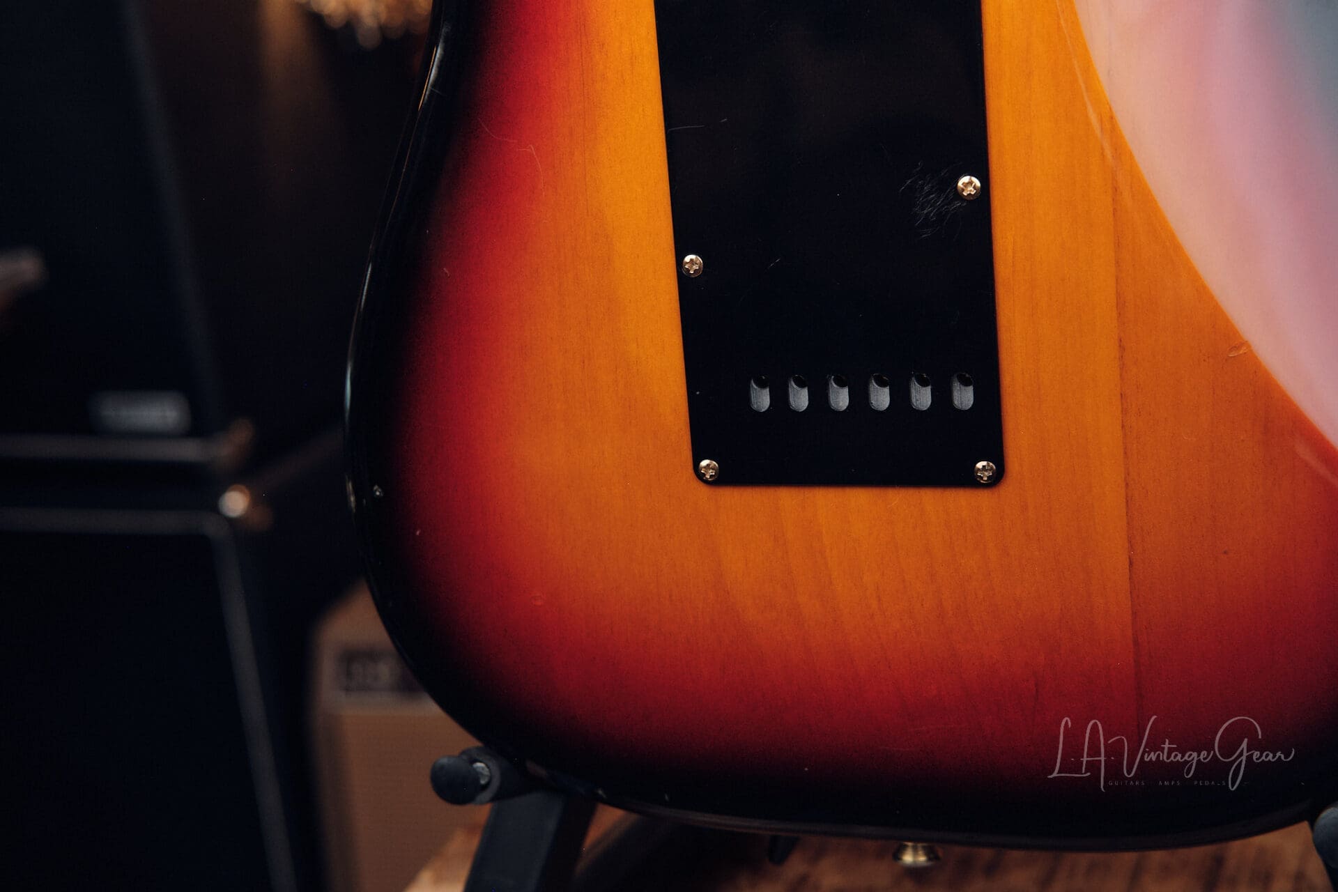 1993 Fender Japan ST-62G Stratocaster – Fujigen Era – Gold Hardware in 3-Tone Sunburst! - Image 9