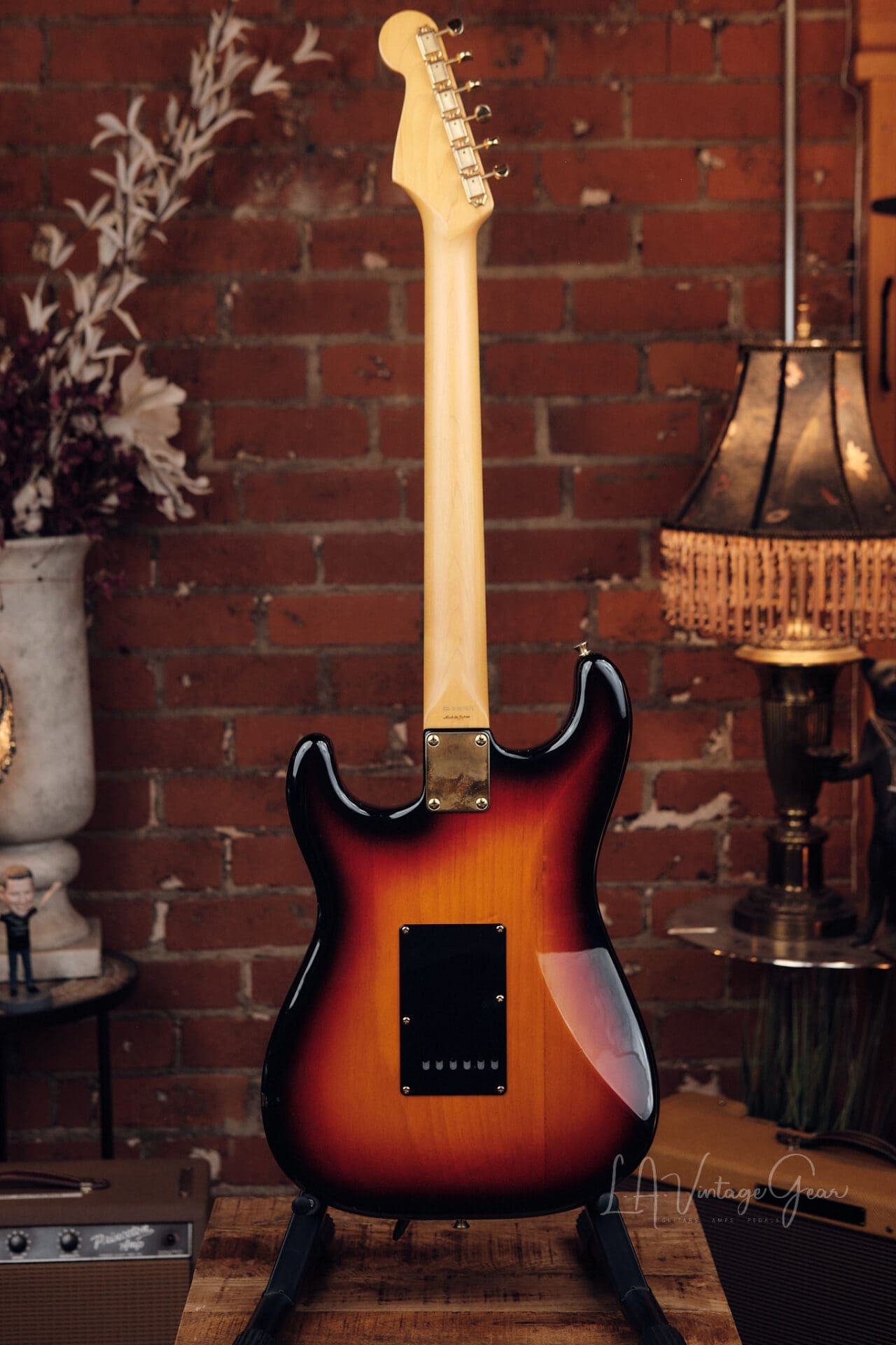 1993 Fender Japan ST-62G Stratocaster – Fujigen Era – Gold Hardware in 3-Tone Sunburst! - Image 10