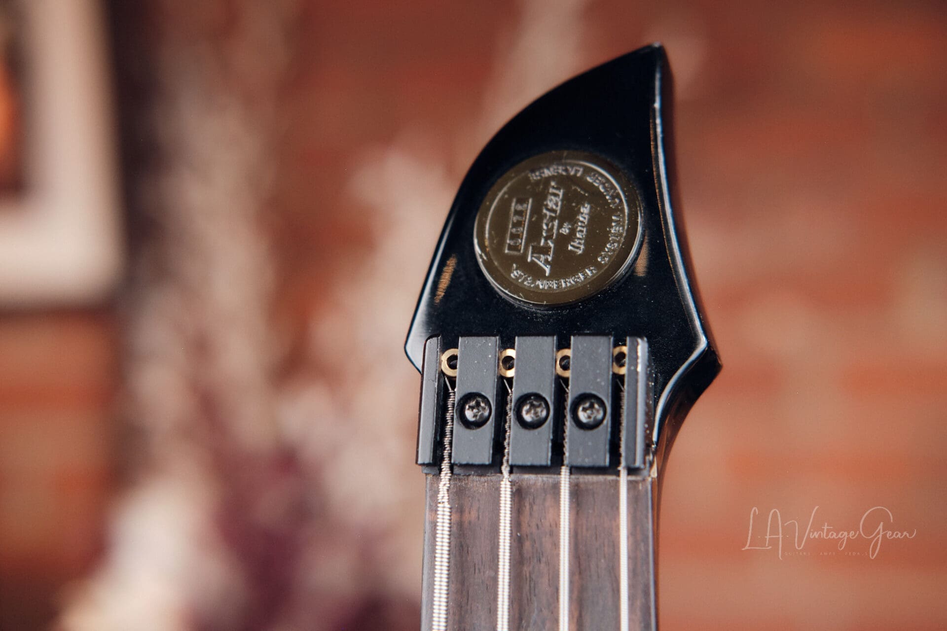 Ibanez AXB1000 Axstar - Neck-Through Active Headless Bass! - Image 4