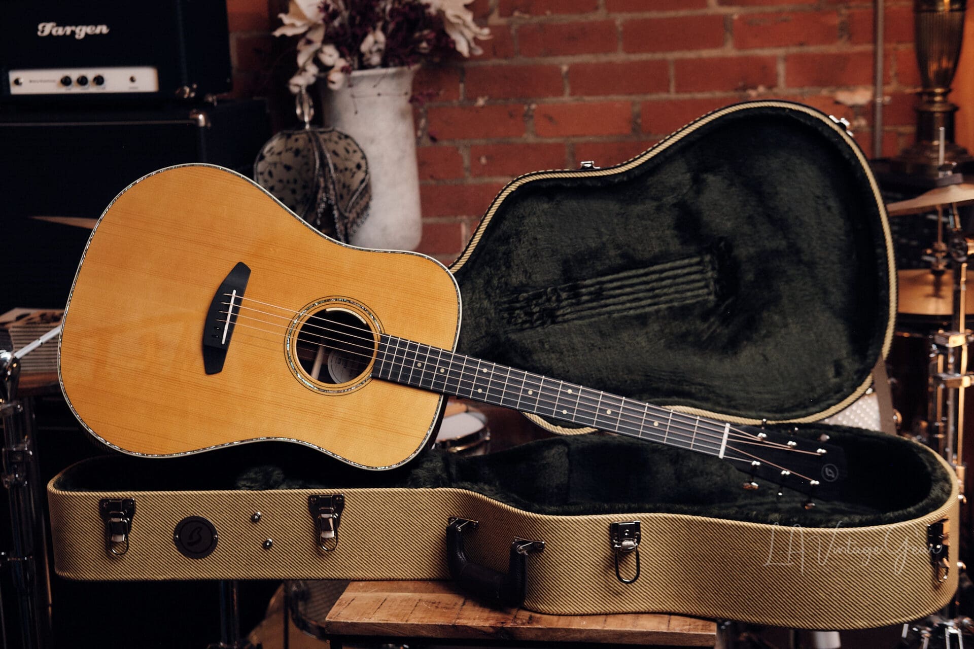 Breedlove Artisan ARD-ARVTE - Adirondack/Rosewood Acoustic-Electric w/ Case! - Image 9