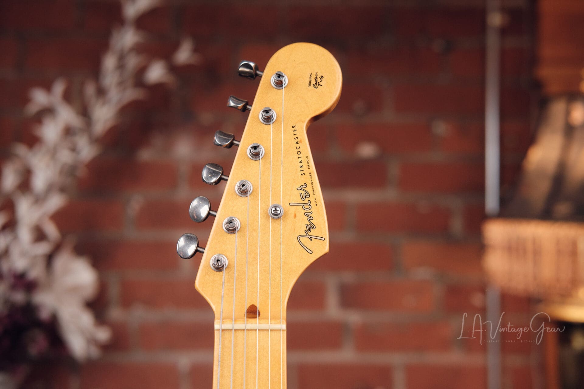 1994 Fender 40th Anniversary Stratocaser - 69 of 1954 - Image 7