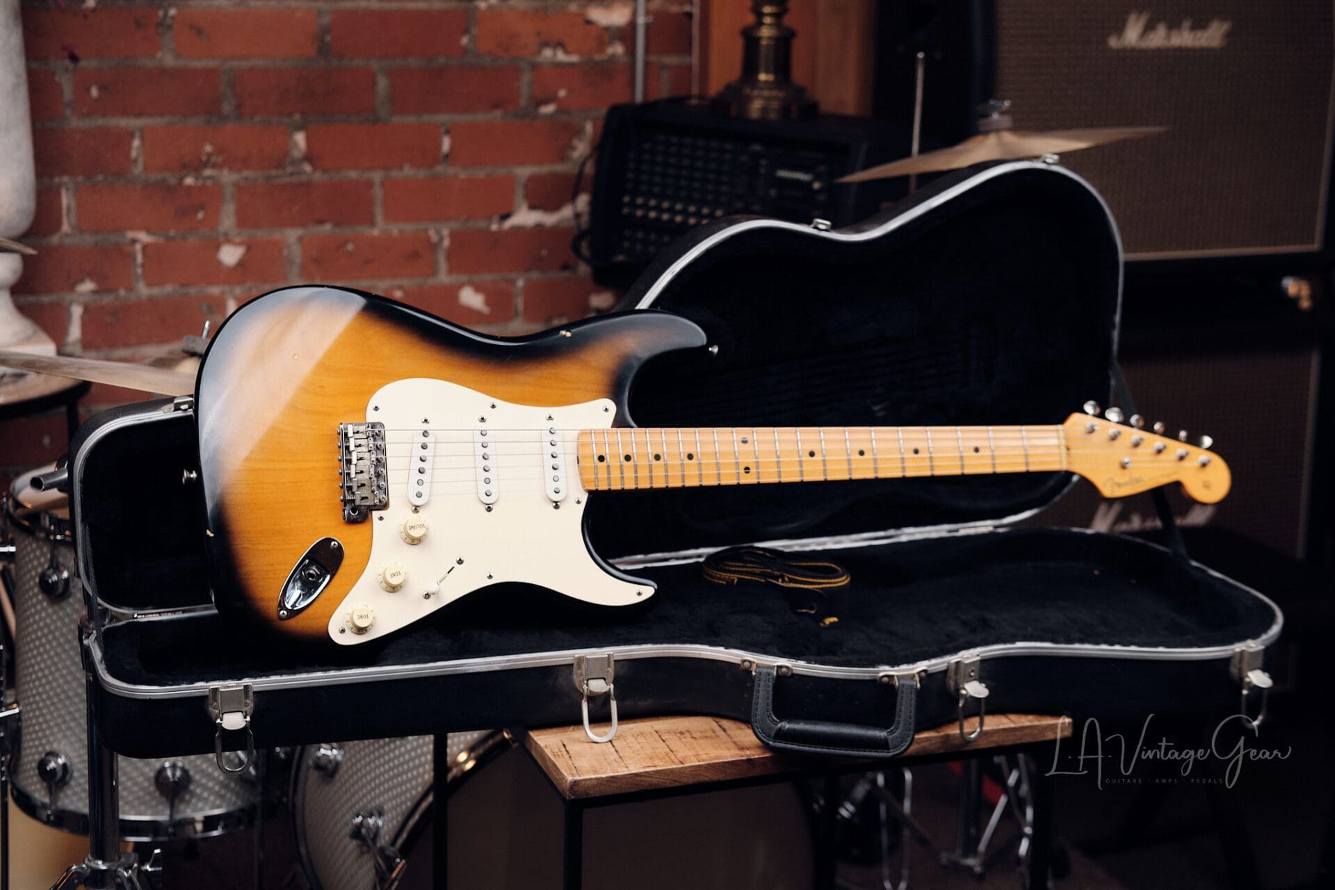 1994 Fender 40th Anniversary Stratocaser - 69 of 1954 - Image 14